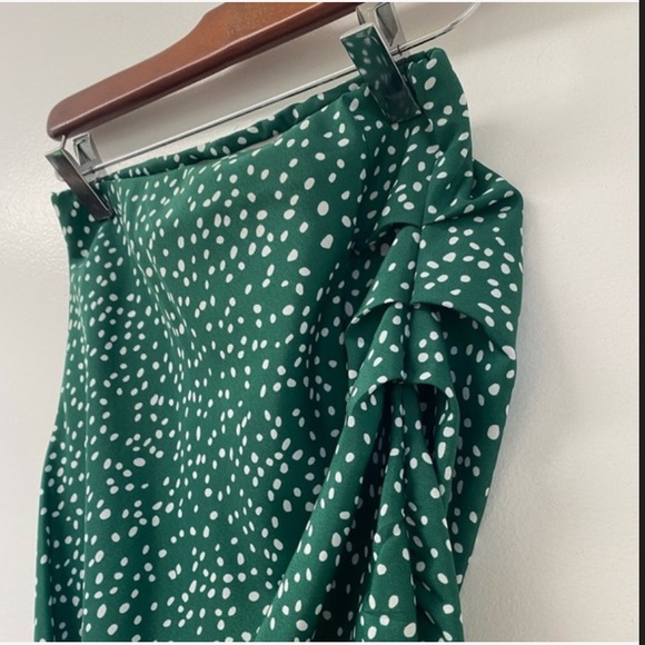Code x Mode green polka dot skirt satin - Picture 2 of 8
